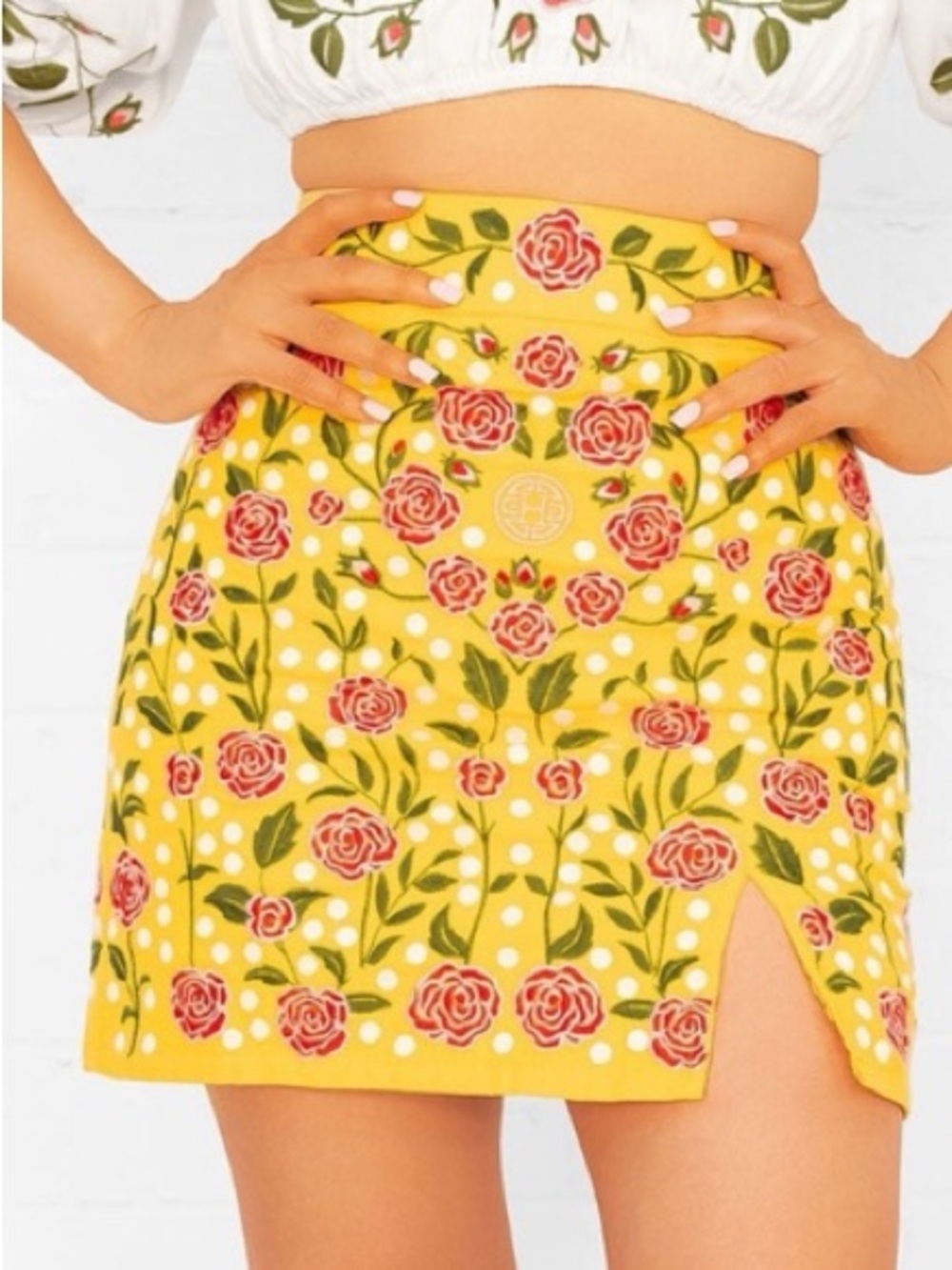 NWOT Herencia Collection Embroidered Rose Garden Skirt 100% Cotton, Waist 29 in.